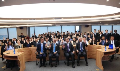 国际海事组织秘书长阿塞尼奥·多明戈斯与我校国际学生座谈交流